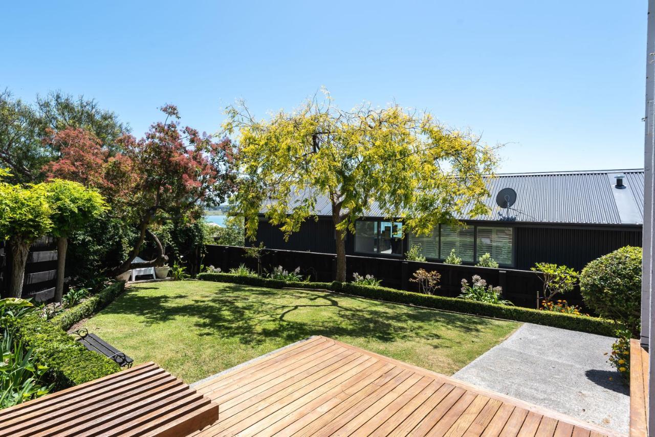 Apartmán Retro Living - Lush Garden Christchurch Exteriér fotografie